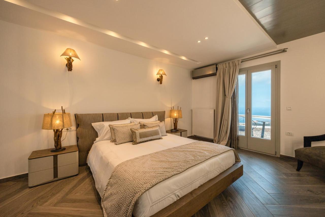 Santorini Grand Luxury Villas Imerovigli  Zewnętrze zdjęcie